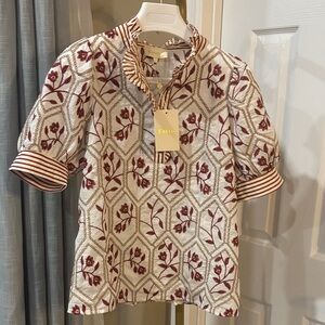 NEW Entro Burgundy and Cream Geometric Floral Top Sz Medium